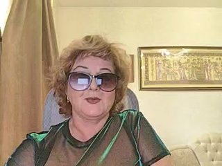 KarinkaSweet Porn Show