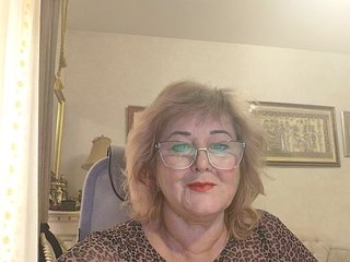 KarinkaSweet Porn Show