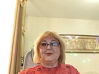 KarinkaSweet Porn Show