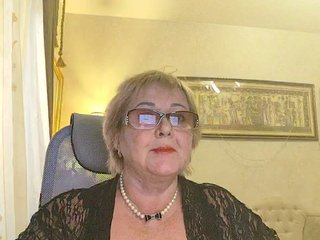 KarinkaSweet Porn Show