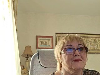 KarinkaSweet Porn Show