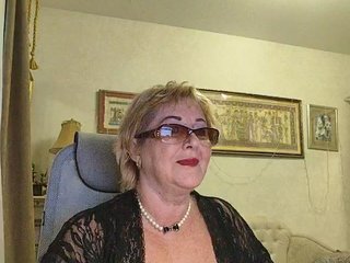 KarinkaSweet Porn Show