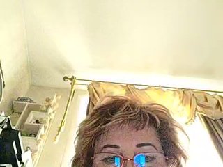 KarinkaSweet Porn Show