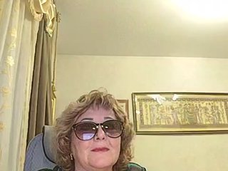 KarinkaSweet Porn Show