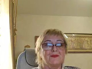 KarinkaSweet Porn Show