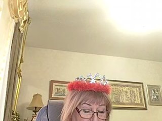 KarinkaSweet Porn Show