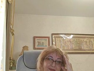 KarinkaSweet Porn Show