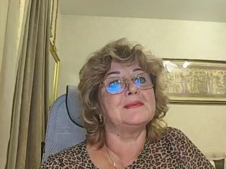 KarinkaSweet Porn Show