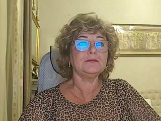 KarinkaSweet Porn Show