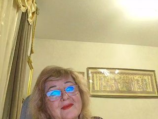 KarinkaSweet Porn Show