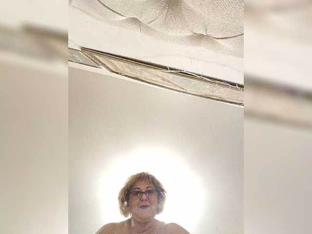 KarinkaSweet from BongaCams is Freechat