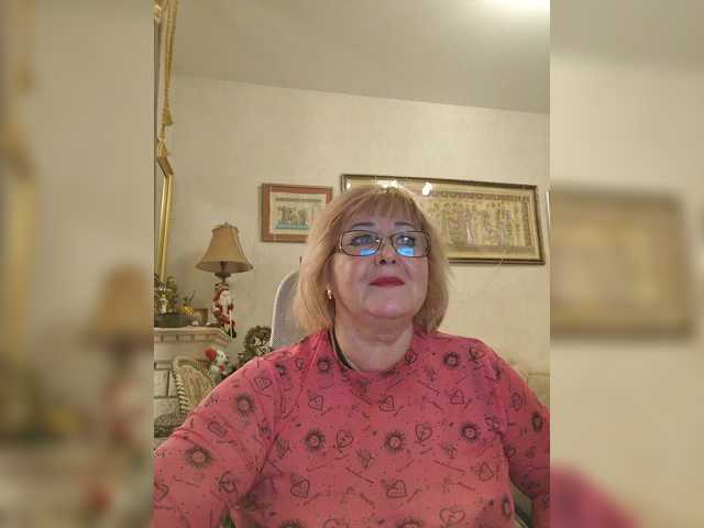 вебкам KarinkaSweet