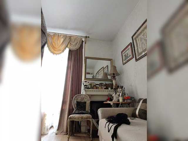 KarinkaSweet's BongaCams show and profile