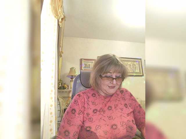 KarinkaSweet from BongaCams is Freechat