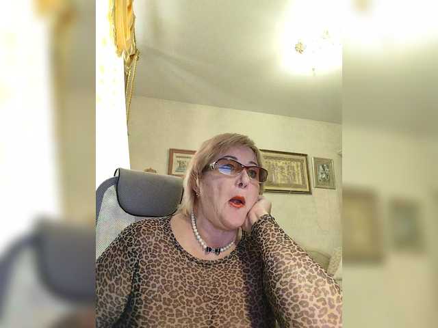 le modèle KarinkaSweet est en webcam porno dans un show sur le site bongacams, il possède les tags suivants: White/Caucasian,Blonde,Trimmed