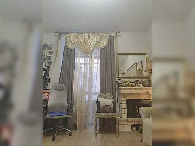 KarinkaSweet's BongaCams show and profile