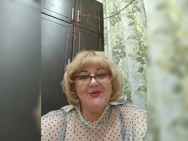 KarinkaSweet live cam