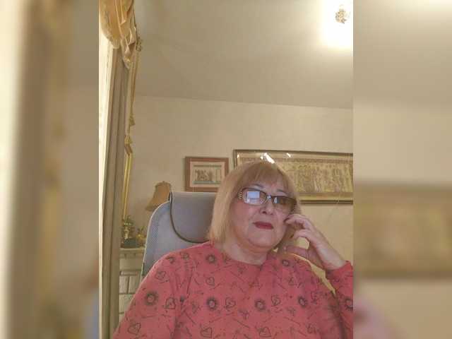 KarinkaSweet live cam