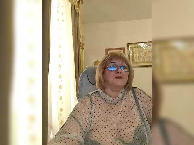 KarinkaSweet from BongaCams is Freechat