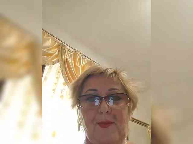 KarinkaSweet Live Webcam on BongaCams