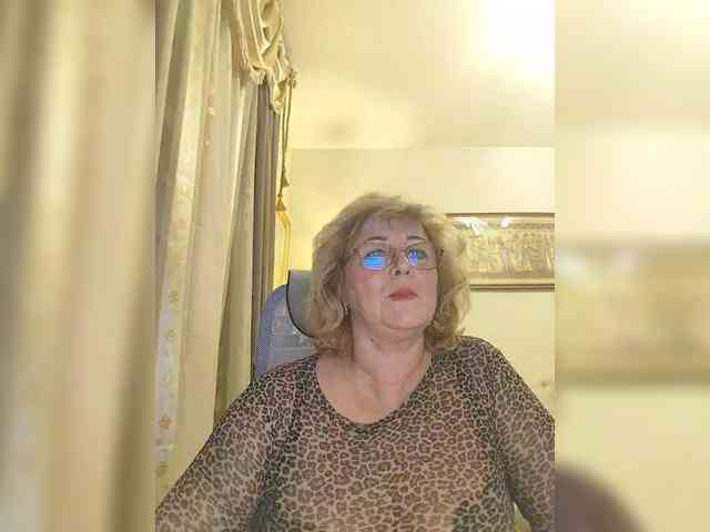 KarinkaSweet Live Webcam on BongaCams