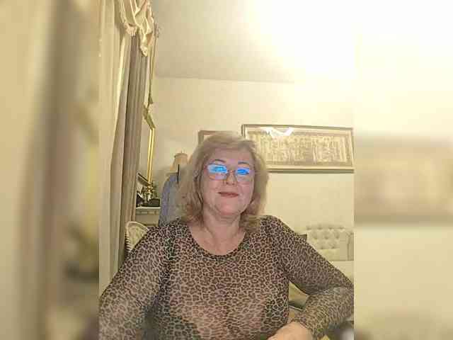 KarinkaSweet Live Webcam on BongaCams