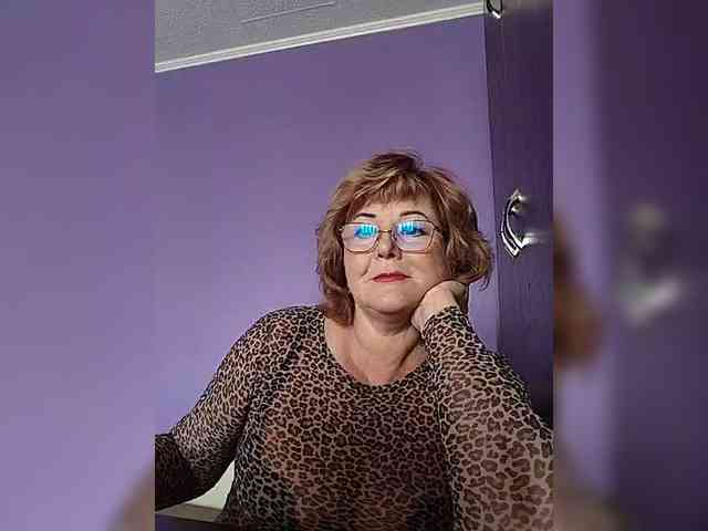 KarinkaSweet webcam