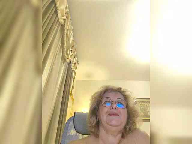 KarinkaSweet Live Webcam on BongaCams