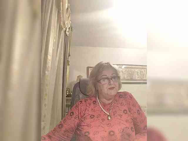 KarinkaSweet Live Webcam on BongaCams