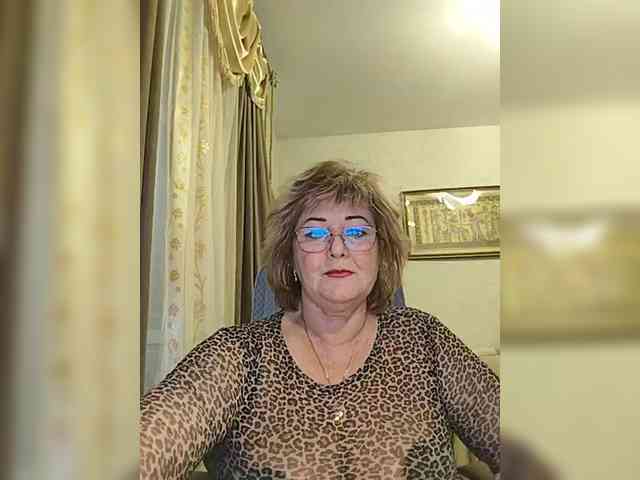 KarinkaSweet webcam