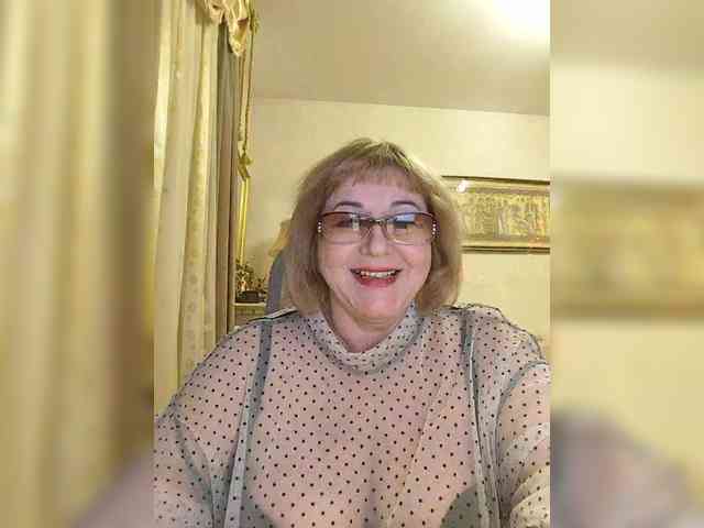 KarinkaSweet Live Webcam on BongaCams