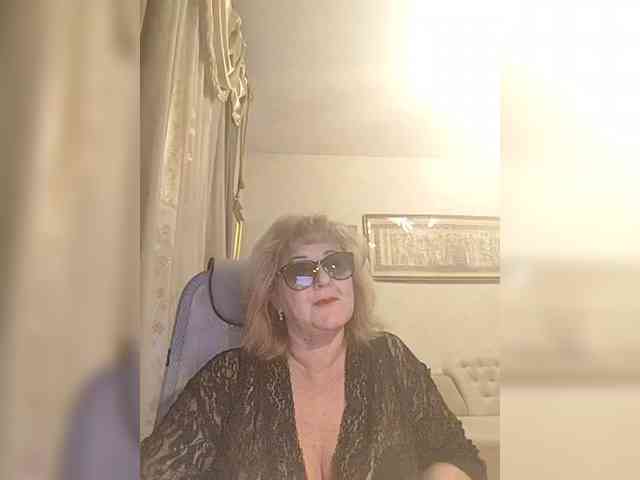 KarinkaSweet Live Webcam on BongaCams