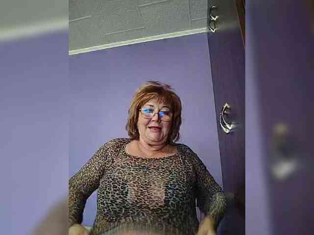 KarinkaSweet webcam