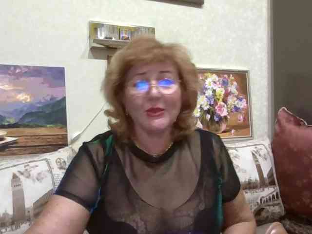 KarinkaSweet webcam