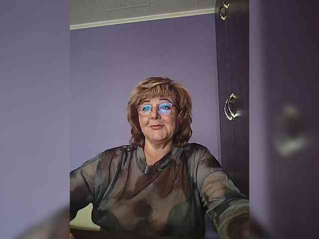 KarinkaSweet webcam