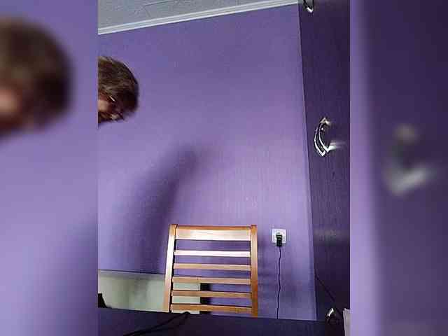KarinkaSweet webcam