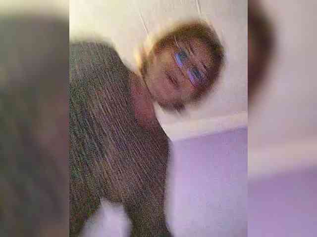 KarinkaSweet webcam
