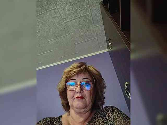 KarinkaSweet webcam