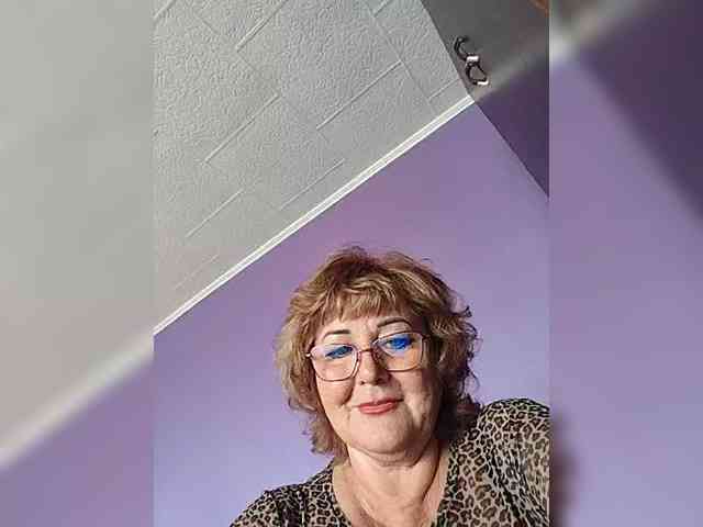 flirt chat room KarinkaSweet