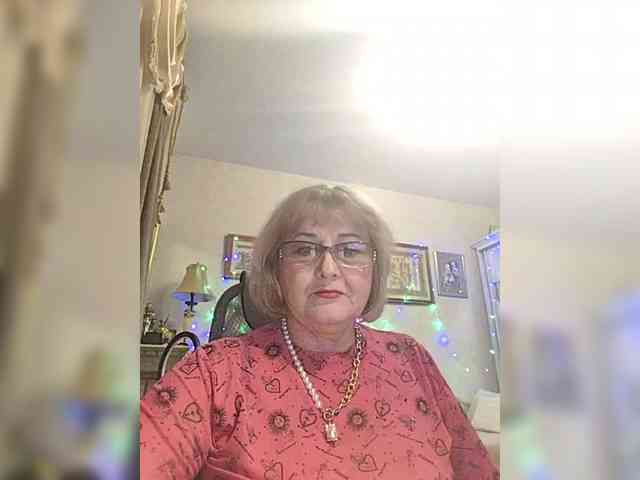 KarinkaSweet Live Webcam on BongaCams