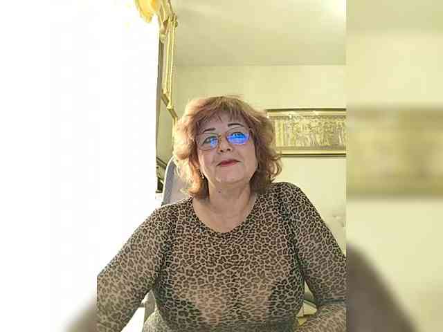 KarinkaSweet webcam