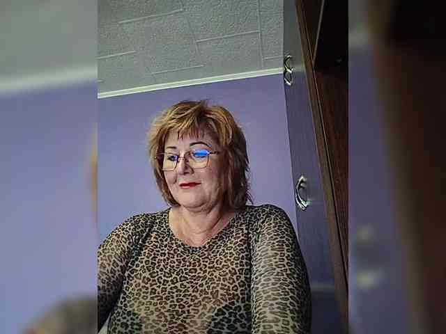 KarinkaSweet webcam