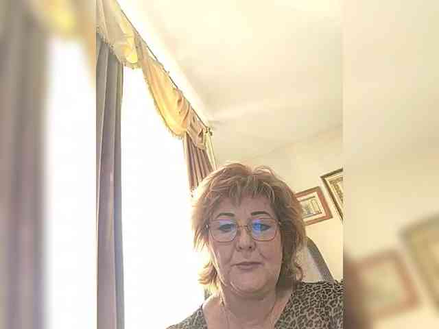 KarinkaSweet webcam