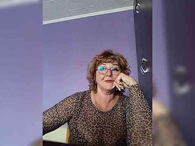 KarinkaSweet webcam