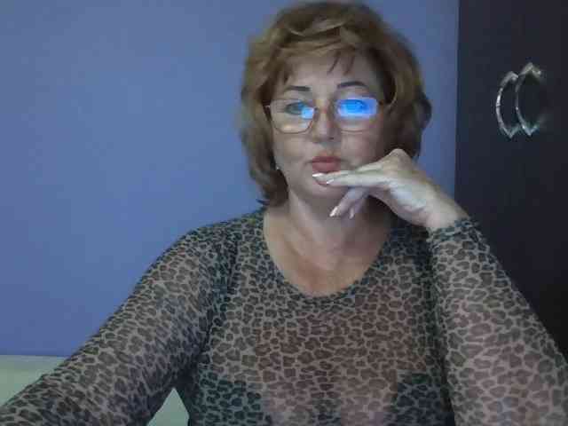 KarinkaSweet webcam