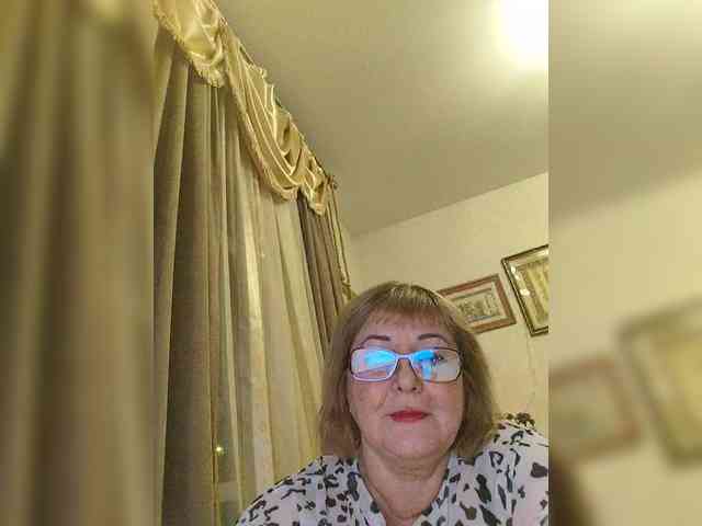 KarinkaSweet Live Webcam on BongaCams