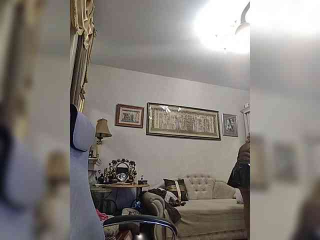 KarinkaSweet webcam