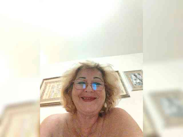 KarinkaSweet Live Webcam on BongaCams