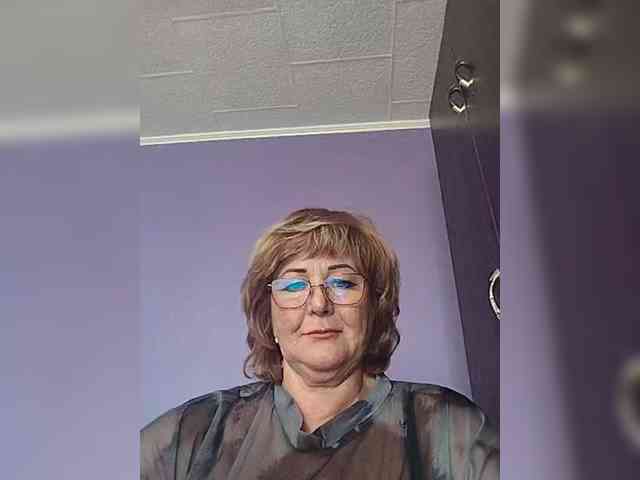 KarinkaSweet webcam