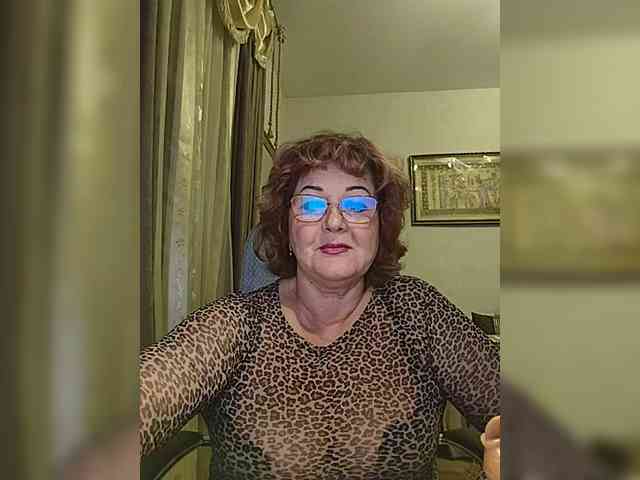 KarinkaSweet webcam